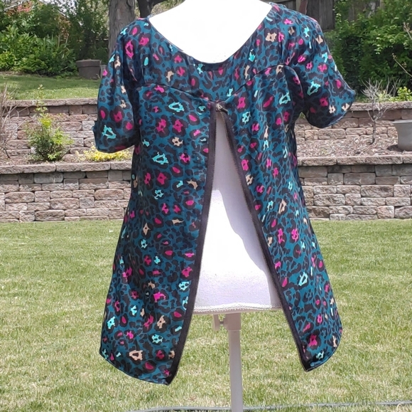 🌟 3 for $15 Deal! 🌟Worthington pink black, teal, & green zipper top M - Picture 4 of 7